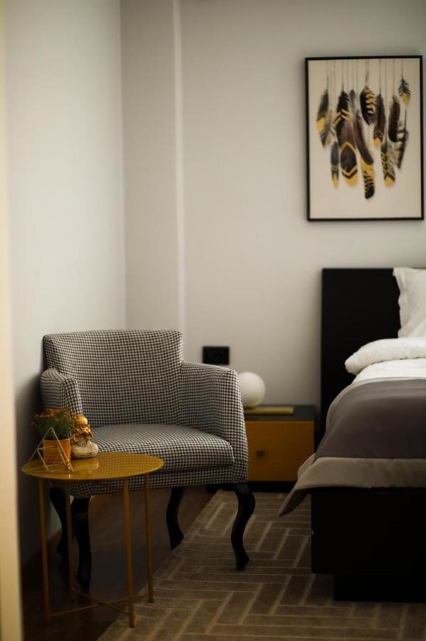 Triss Hotel Tirana Kültér fotó