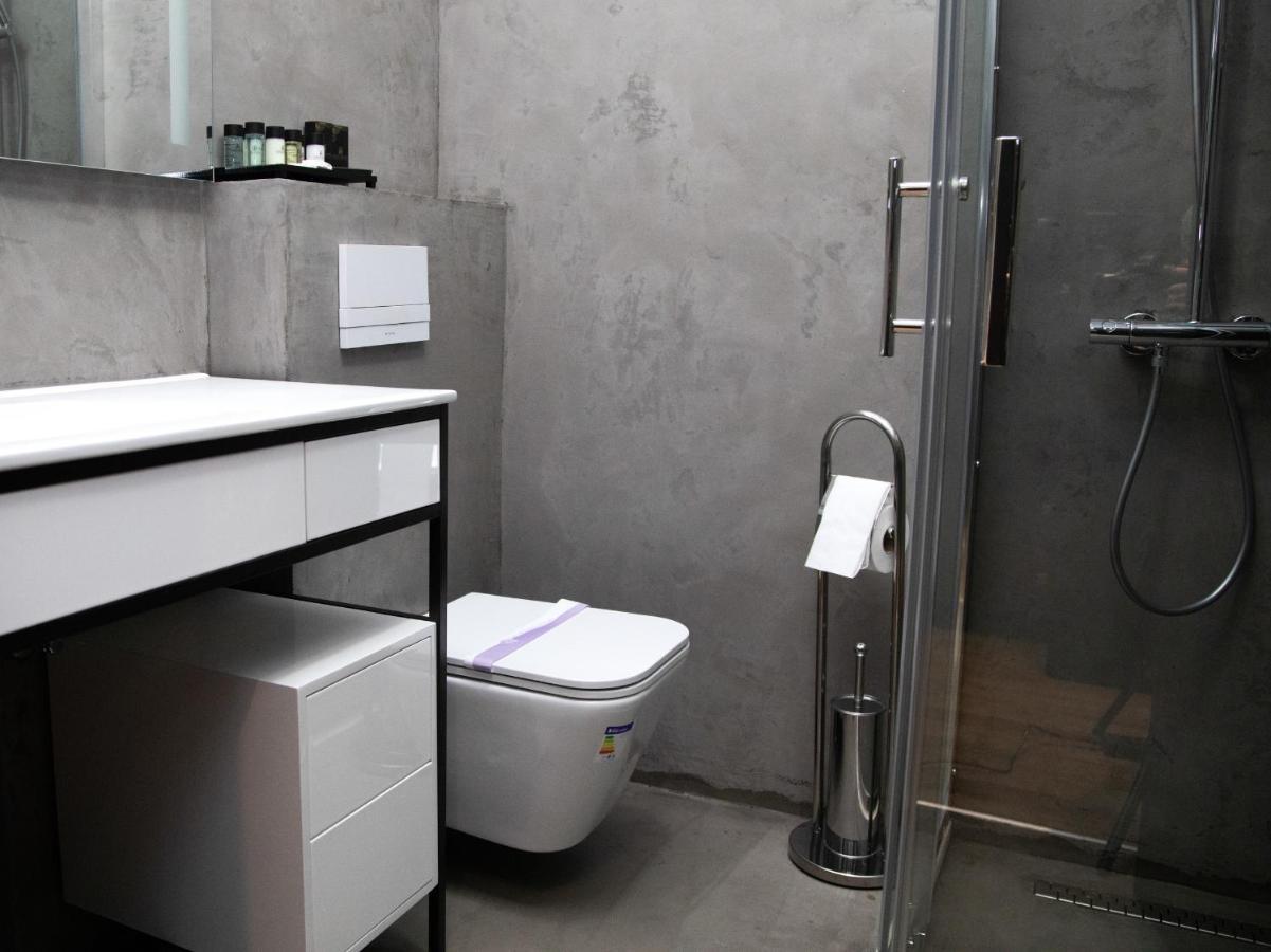 Triss Hotel Tirana Kültér fotó